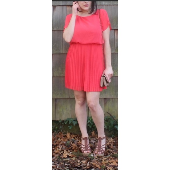 Coral Pleated Blouson Dress - Picture 8 of 8